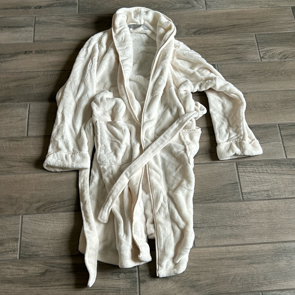 Brookstone nap robe large/x-large